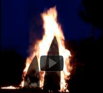 Kayak-Osterfeuer