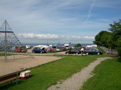 kfo.jpg (339.95 KiB) 10531 mal betrachtet Wiese