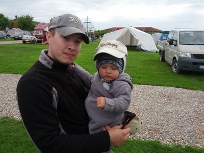 kfo_1.jpg (341.16 KiB) 10531 mal betrachtet kulti mit Hobie-Nachwuchs