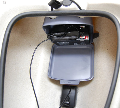 DSC_0006.JPG (345.77 KiB) 7541 mal betrachtet Meine erste Variante mit Klip-Klap-Brotdose aus`m Aldi...